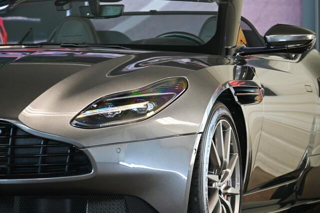 Aston Martin DB11 Volante 4.0 V8