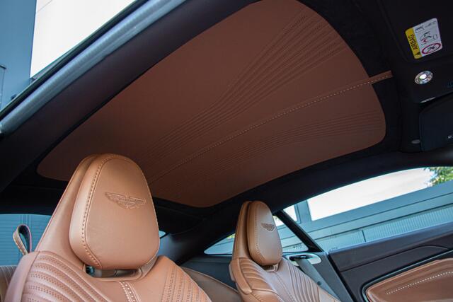 Aston Martin DB11 5.2 V12 AMR 630PK | Full option | 360 Camera | Bang & Olufsen | Ventilatie | Carbon | PPF Neus | Dealer onderhouden | 2+2 Seating | 20"| AMR Performance Pack + AML Special | Cruise Control | Kroymans Dealer onderhouden | N.P ¤305.002,-