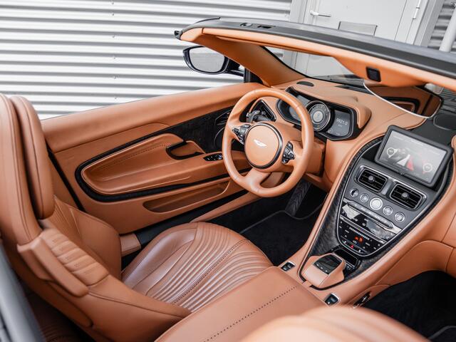 Aston Martin DB11 Volante 4.0 V8 | 360 camera's