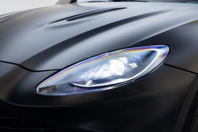Aston Martin DBX 4.0 V8 | Panoramadak | 360° Camera | Stoelventilatie |