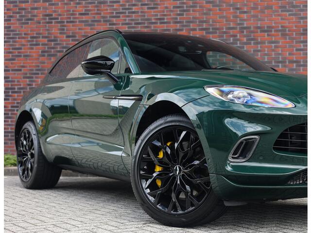 Aston Martin DBX 4.0 V8