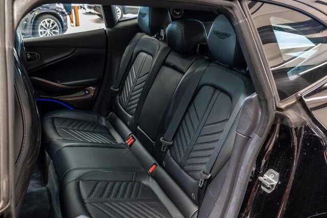 Aston Martin DBX 4.0 V8 707 Nederlandse Auto | Keramisch | Dealer Onderhouden | 2 Jaar Dealer garantie mogelijk