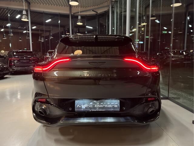 Aston Martin DBX 4.0 V8 Signature Minotaurgreen