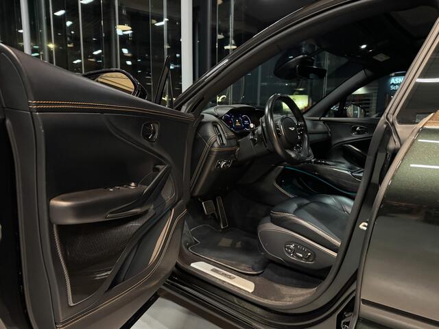 Aston Martin DBX 4.0 V8 Signature Minotaurgreen