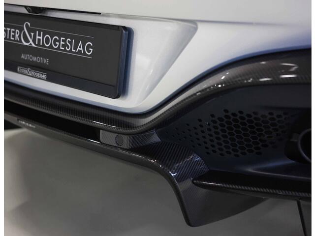 Aston Martin VANTAGE 4.0 V8 | Handbak - Carbon - Full option