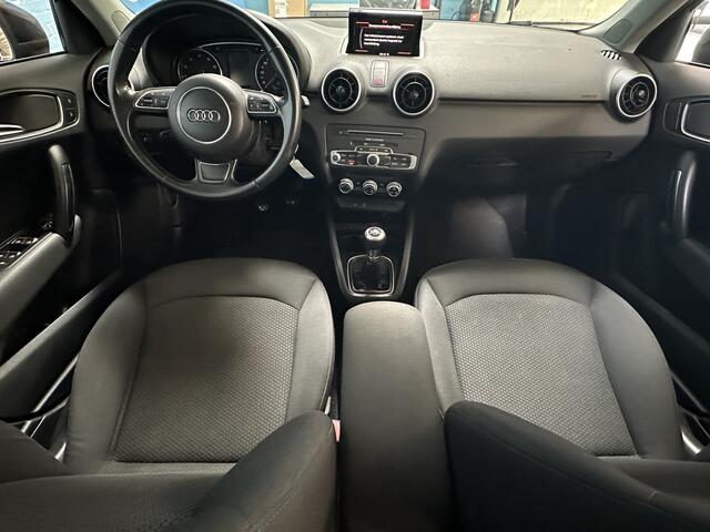 Audi A1 Sportback 1.0 TFSI Sport Pro Line S AIRCO / CRUISE / NAVI / S LINE