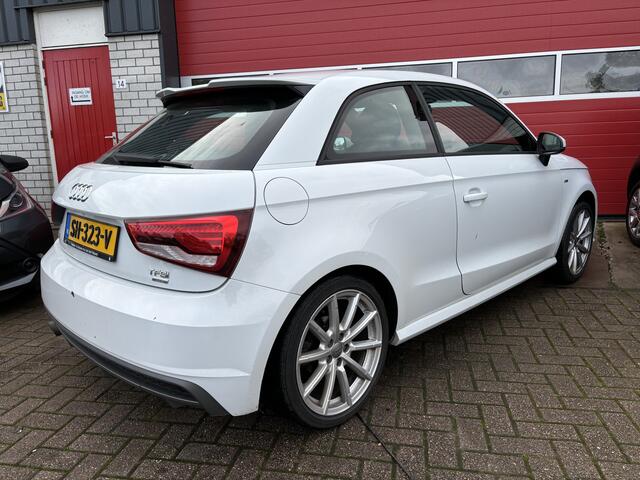 Audi A1 1.0 TFSI Advance Sport S-LINE / AUTOMAAT / XENON / NAVI / AIRCO / BLUETOOTH / CRUISE / NL-AUTO