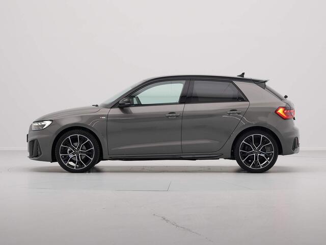Audi A1 Sportback 25 TFSI S edition Verw. voorstoelen Keyless Climate control CarPlay