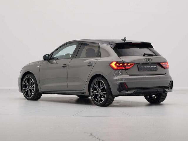 Audi A1 Sportback 25 TFSI S edition Verw. voorstoelen Keyless Climate control CarPlay