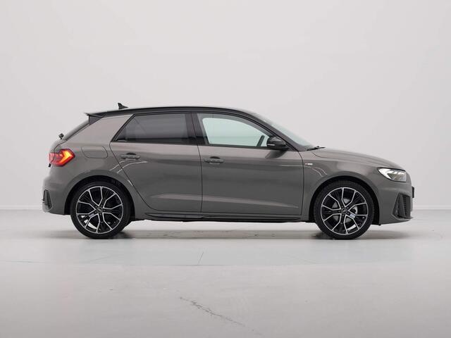 Audi A1 Sportback 25 TFSI S edition Verw. voorstoelen Keyless Climate control CarPlay