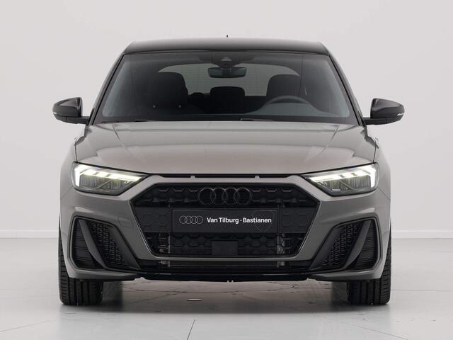 Audi A1 Sportback 25 TFSI S edition Verw. voorstoelen Keyless Climate control CarPlay