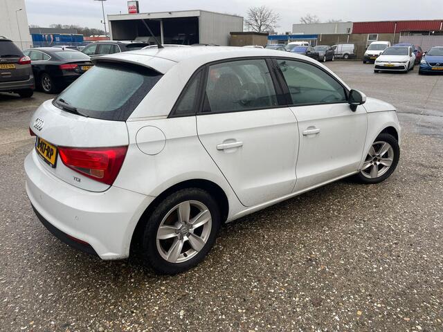 Audi A1 Sportback 1.4 TDI Pro Line - Motorschade - COMING SOON