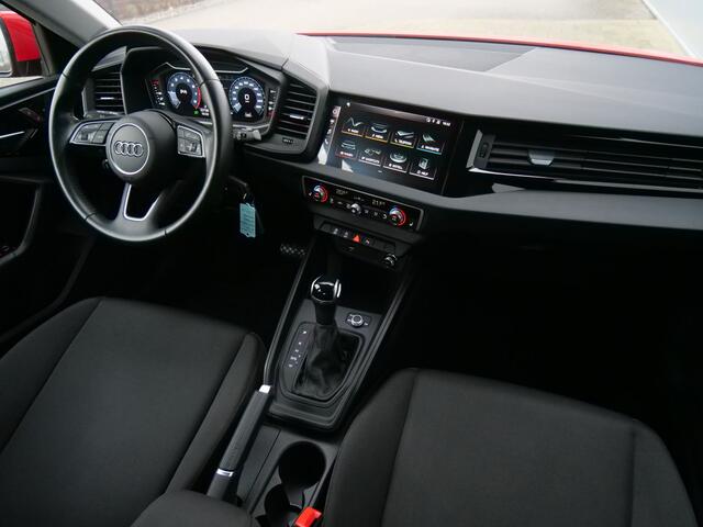 Audi A1 Sportback 30 TFSI 116pk Pro Line S Automaat Navigatie / PDC / DAB / 17 Inch