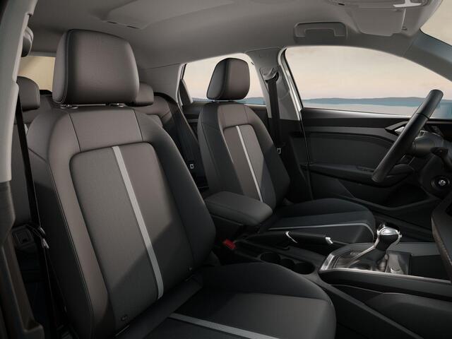 Audi A1 Sportback 25 TFSI Advanced edition · Cruise control · Afgevlakt sportstuur · Parkeerhulp plus