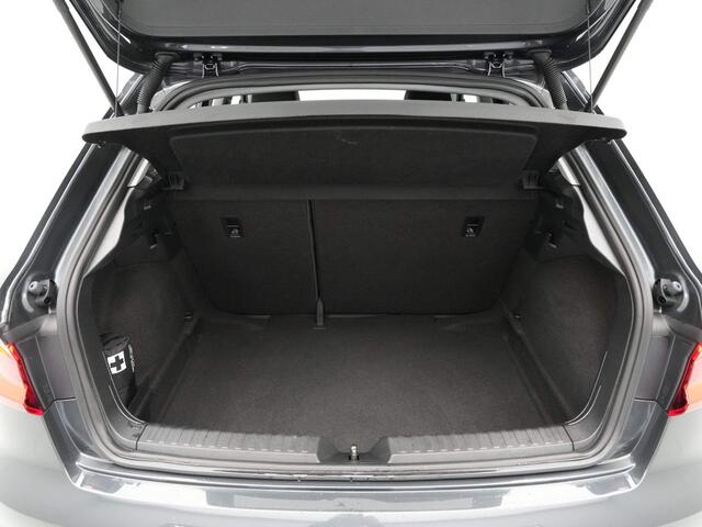 Audi A1 Sportback 25 TFSI epic Navi via App Airco Cruise Lm Velgen