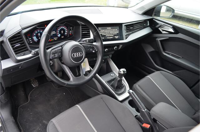 Audi A1 Sportback 25 TFSI epic Virtual Cockpit | Carplay | Navi | Climate | Getint glas | Cruise | 5 drs