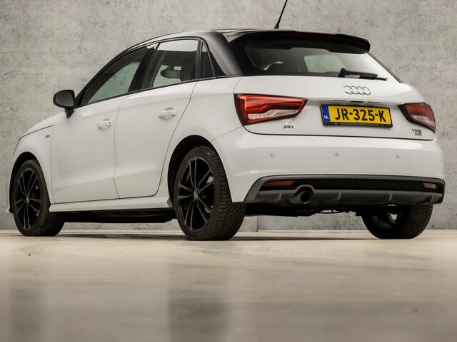 Audi A1 Sportback 1.0 TFSI S-Line Sport Automaat (NAVIGATIE, LED ACHTERLICHTEN, CRUISE, SPORTSTOELEN, LM VELGEN, NIEUWE APK, BLUETOOTH, PARKEERSENSOREN, NIEUWSTAAT)