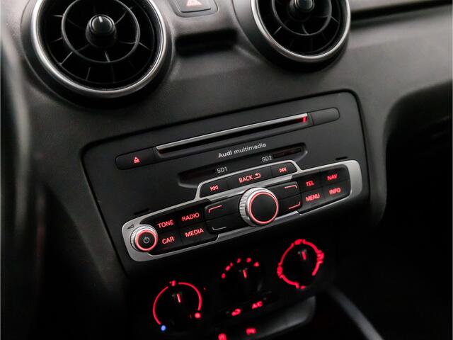 Audi A1 Sportback 1.0 TFSI S-Line Sport Automaat (NAVIGATIE, LED ACHTERLICHTEN, CRUISE, SPORTSTOELEN, LM VELGEN, NIEUWE APK, BLUETOOTH, PARKEERSENSOREN, NIEUWSTAAT)