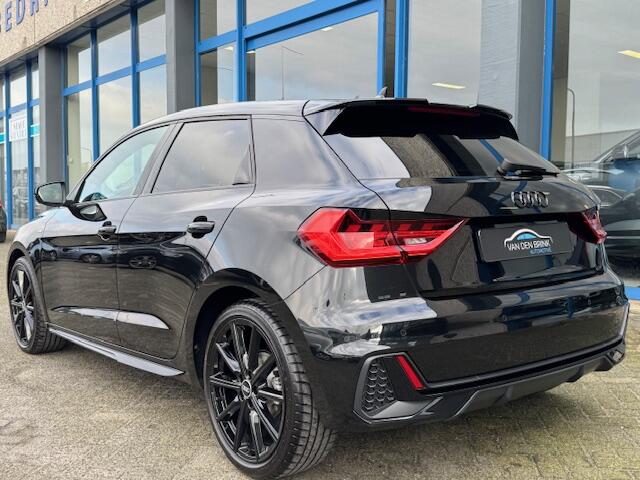 Audi A1 Sportback 30 TFSI S-line Black Edition