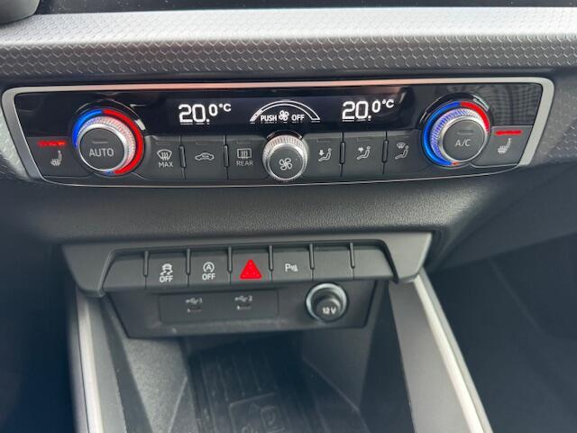 Audi A1 Sportback 30 TFSI S-line Black Edition