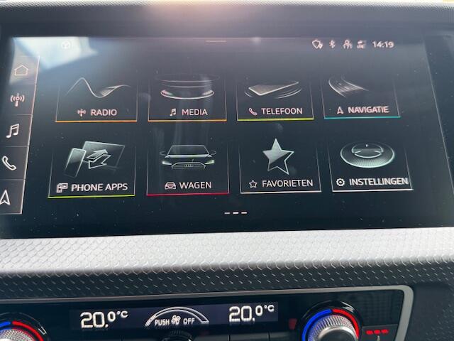 Audi A1 Sportback 30 TFSI S-line Black Edition