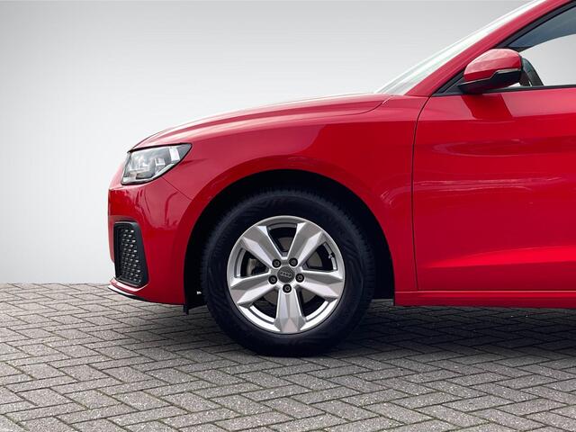 Audi A1 Sportback 25 TFSI Pro Line | Virtual Cockpit | Apple Carplay/Android Auto | Cruise & Climate Control | Park. Sensor | Sportstuur (Leder) | Rijklaarprijs!