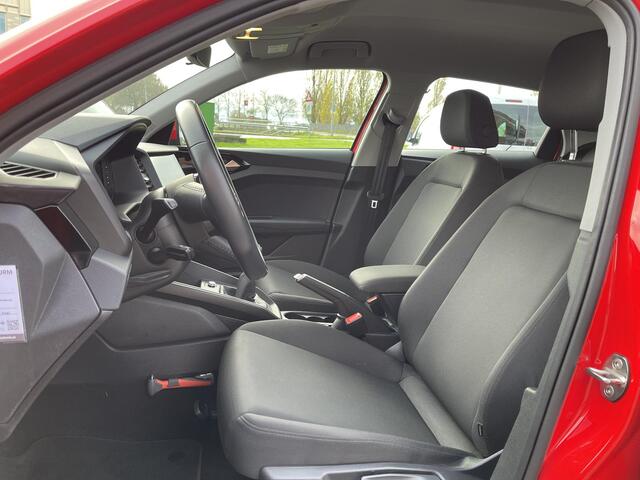 Audi A1 Sportback 25 TFSI Pro Line | Virtual Cockpit | Apple Carplay/Android Auto | Cruise & Climate Control | Park. Sensor | Sportstuur (Leder) | Rijklaarprijs!