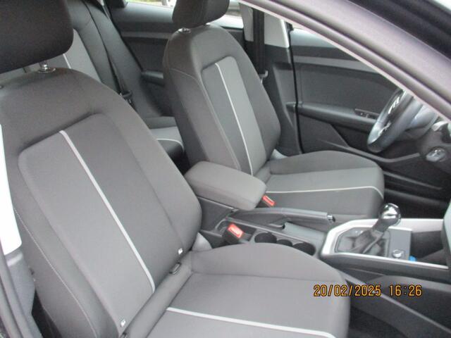 Audi A1 Sportback 35 TFSI S Line Pro line Stoelverw.