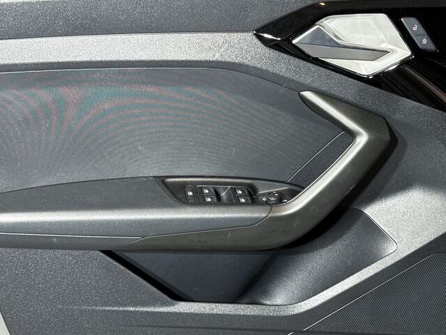 Audi A1 Sportback 25 95pk TFSI S-Line / Adaptive cruise control / Sportstoelen / Stoelverwarming / smartphone interface