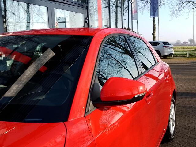 Audi A1 Sportback 25 TFSI Pro Line | Airco | Navi via Smartphone | Apple Carplay | LM Velgen | Electr. ramen