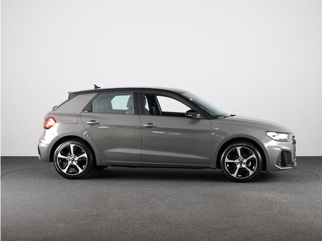 Audi A1 Sportback 25 TFSI S edition MMi navigatie Plus, optiekpakket zwart plus, Audi Soundsysteem, contrastpakket
