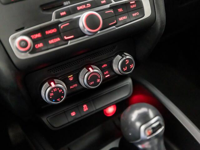 Audi A1 Sportback 1.0 TFSI S-Line Sport Automaat (5 DEURS, NAVIGATIE, XENON, PARKEERSENSOREN, SPORTSTOELEN, CRUISE, BLUETOOTH, NIEUWE APK, NIEUWSTAAT)