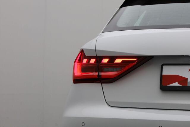 Audi A1 Sportback 30 TFSI 110 pk Advanced edition | Parkeersensoren achter | Apple Carplay / Android Auto | Virtual Cockpit