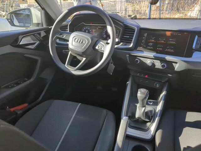 Audi A1 Sportback 25 TFSI / Digitale Cockpit/ Airco/ APP/ 15 lmv