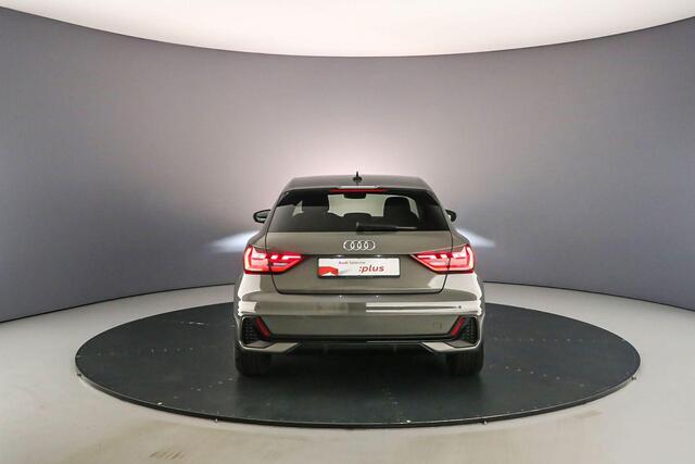 Audi A1 Sportback 30 TFSI S edition S Line | Carplay | Keyless | Adapt. Cruise | Stoelverwarming | Led |