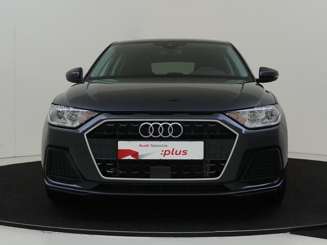 Audi A1 Sportback 25 TFSI Advanced edition | Stoelverwarming | CarPlay | Climate control | DAB radio | Virtual cockpit | Cruise control | Getint glas |