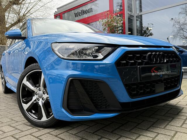 Audi A1 Sportback 30 TFSI 116PK *!* S-LINE *!* CARPLAY/ 17 INCH/ STOELVERWARMING *!*