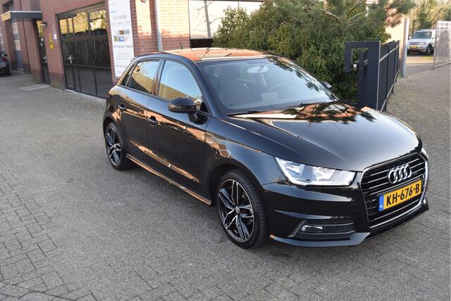 Audi A1 Sportback 1.0 TFSI Adrenalin