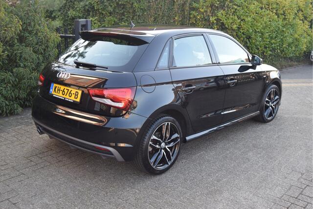 Audi A1 Sportback 1.0 TFSI Adrenalin