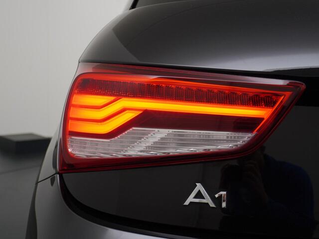 Audi A1 Sportback 1.0 TFSI S-Line