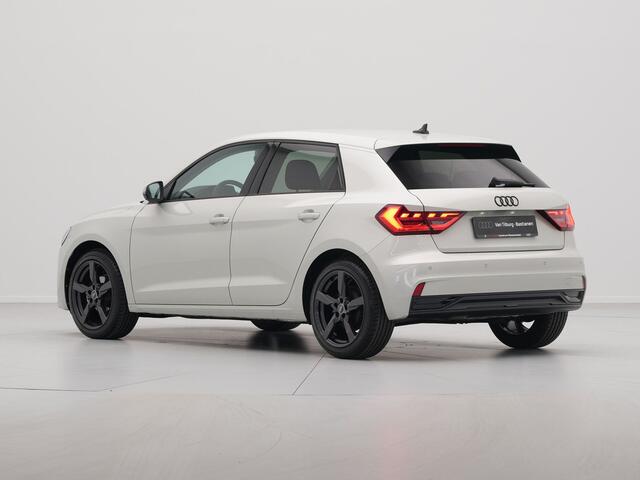 Audi A1 Sportback 25 TFSI 95 pk S-Tronic Advanced edition Black Led Cruise Navi via app Optiek zwart Stoelverwarming