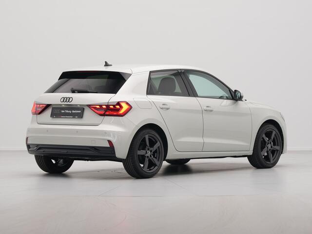 Audi A1 Sportback 25 TFSI 95 pk S-Tronic Advanced edition Black Led Cruise Navi via app Optiek zwart Stoelverwarming