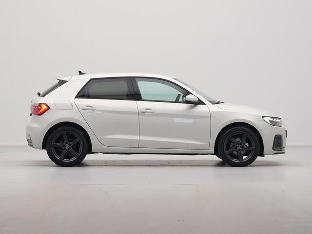 Audi A1 Sportback 25 TFSI 95 pk S-Tronic Advanced edition Black Led Cruise Navi via app Optiek zwart Stoelverwarming