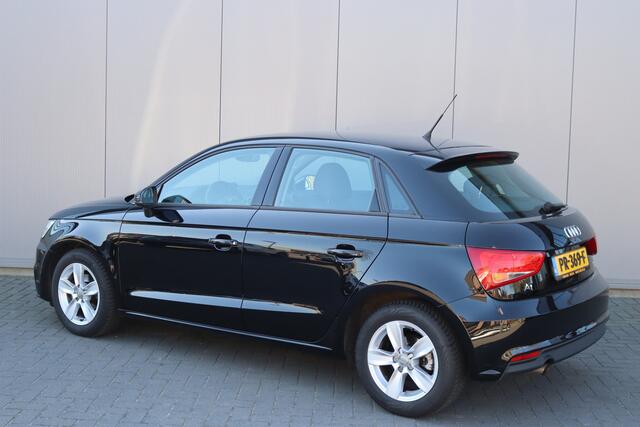 Audi A1 Sportback 1.0 TFSI 96PK Attraction Cruise-Control/Airco