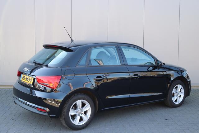 Audi A1 Sportback 1.0 TFSI 96PK Attraction Cruise-Control/Airco