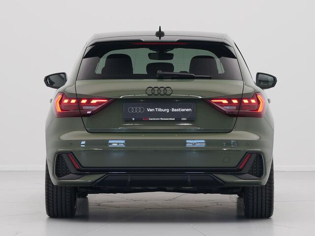 Audi A1 Sportback 25 TFSI 95 pk S-Tronic S line S Edition Sportstoelen 18'' Velgen Navigatie