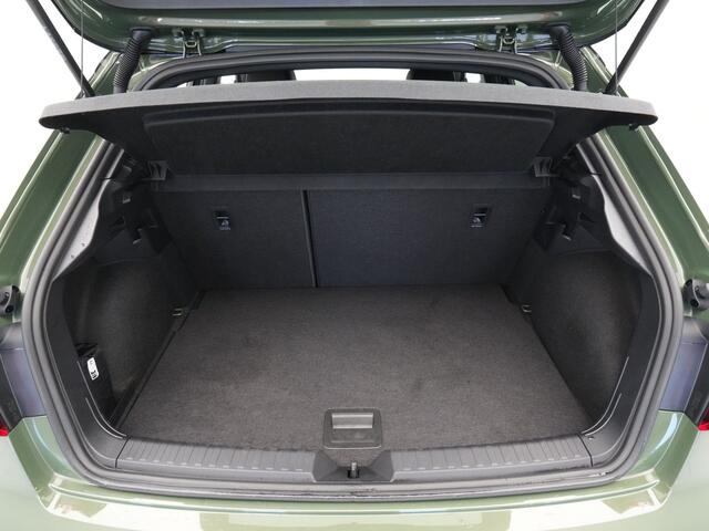 Audi A1 Sportback 25 TFSI 95 pk S-Tronic S line S Edition Sportstoelen 18'' Velgen Navigatie