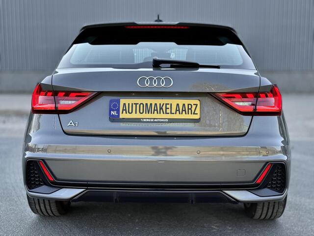 Audi A1 Sportback 35 TFSI 3X S-LINE|150 PK|AUTOMAAT|CARPLAY Audi A1 Sportback 35 TFSI 3X S-LINE ZGA NIEUW