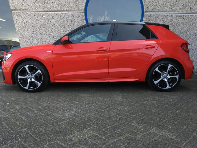 Audi A1 Sportback 35 TFSI 150 pk S-Line Black LED CarPlay