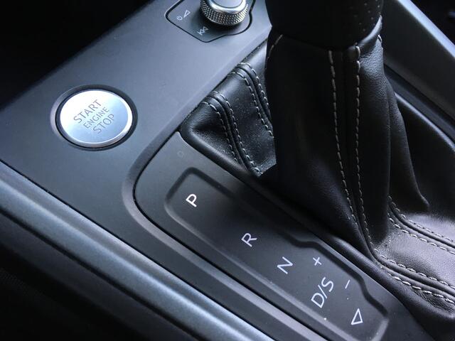 Audi A1 Sportback 35 TFSI 150 pk S-Line Black LED CarPlay
